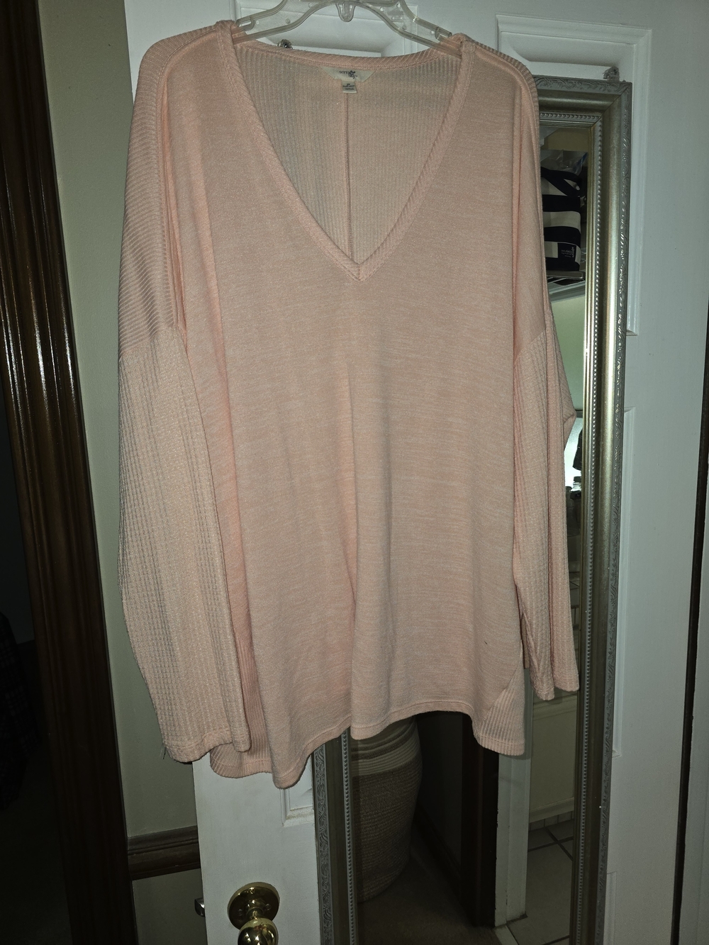 Terra & Sky Peach V-Neck Lightweight Knit Pullover